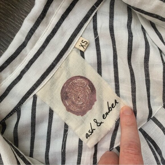 Anthropologie Ash and Ember Boyfriend Button Down Shirt Striped Long Sleeve XS - Picture 12 of 16